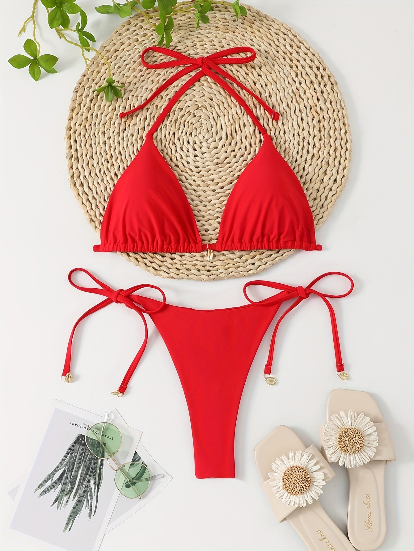 Sexy V-shaped Bikini Set For Women, Solid Color, Thong, Shell Clasp, Bikini