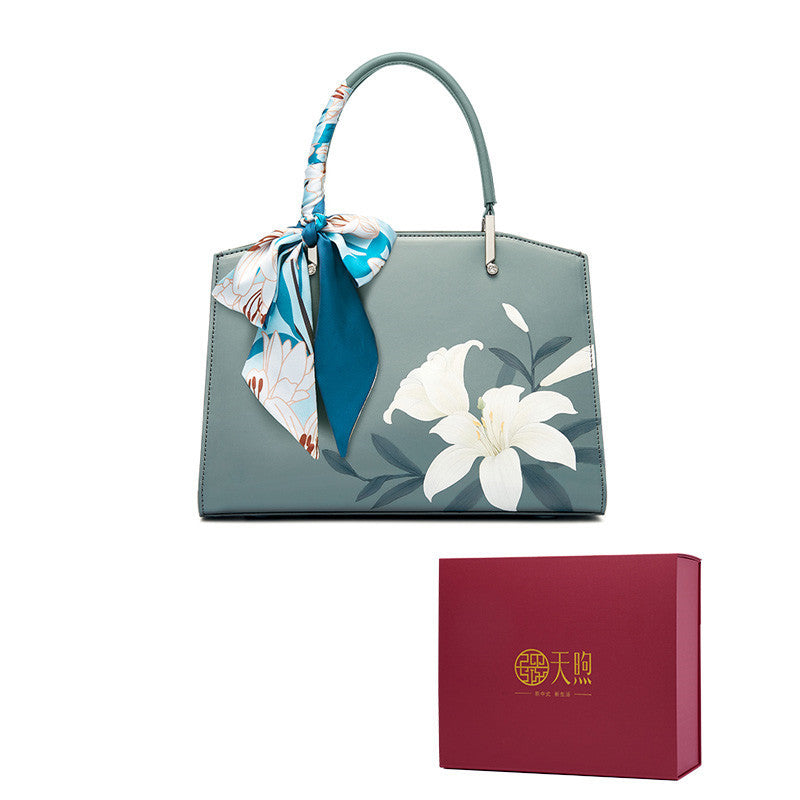 Sac diagonal en cuir pratique et tendance pour la fête des mères