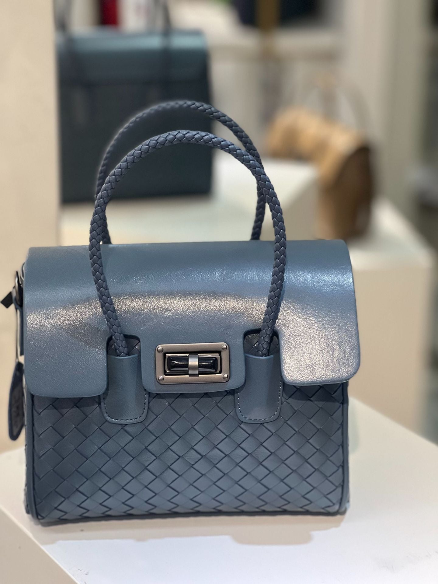 Stylish Temperament Handbag Ladies Retro