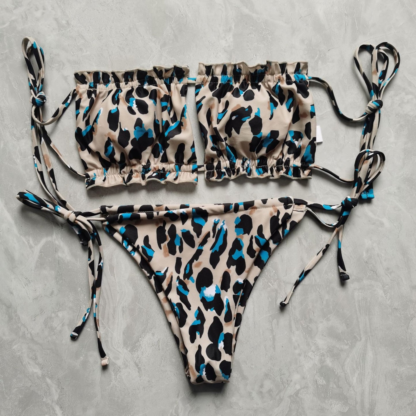 European and American new ladies swimsuit sexy pleated hollow bikini foreign trade bikini swimwear lace-up swimsuit