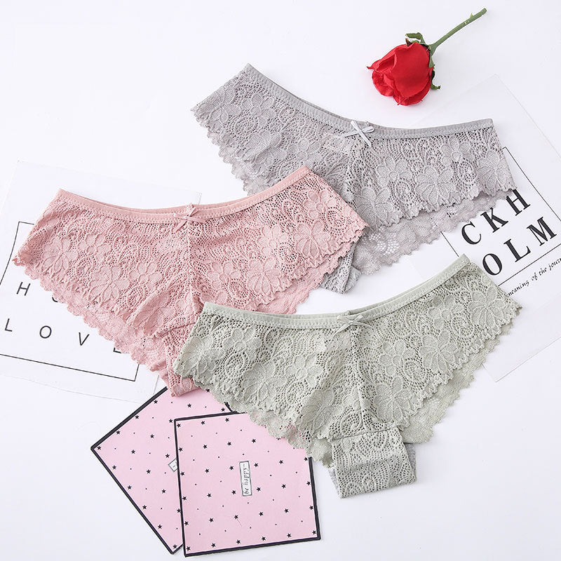 Large quantity favorably ladies lace sexy low-waist lace panties foreign trade triangle large size ice silk seamless underwear women