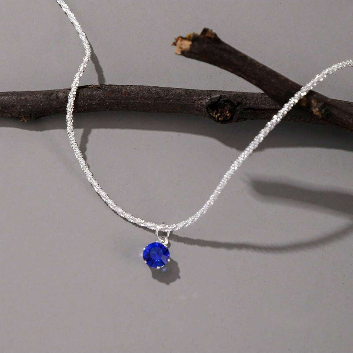 Women's Elegant Full-Diamond Light Luxury Sparkling Necklace