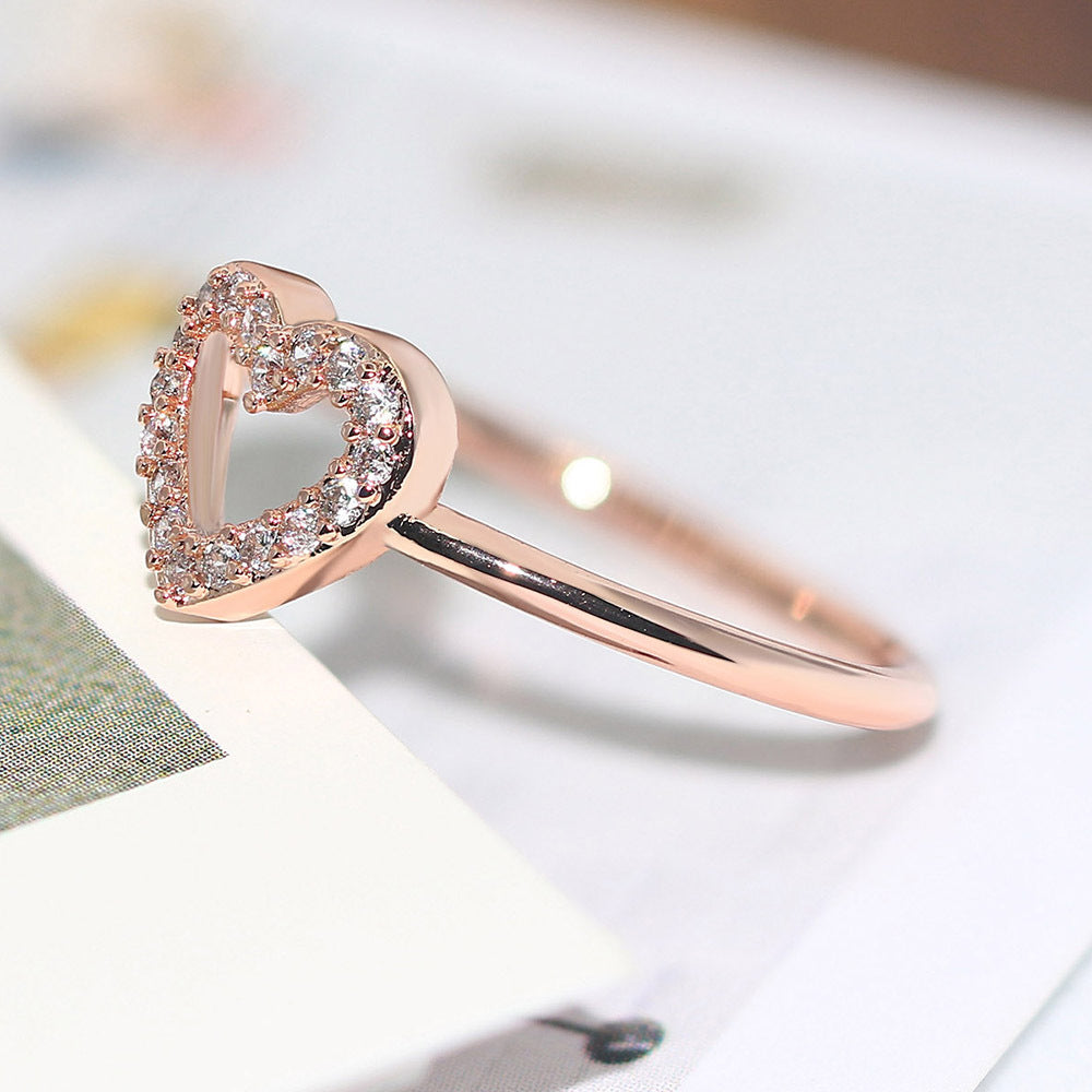 Fashion Fresh Heart Personalized Women's Ring