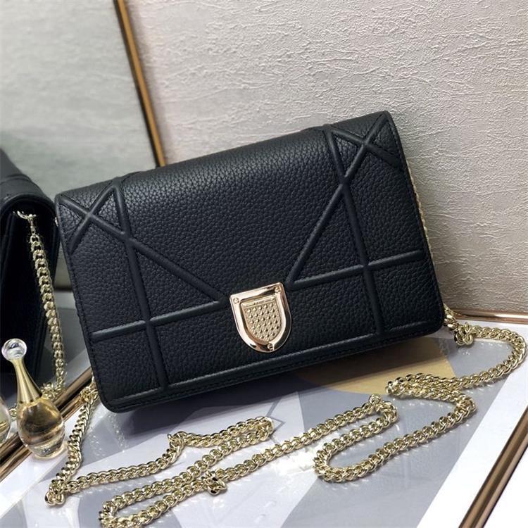 Bag Women New Leather Messenger Bag Chain Small Square Bag Cowhide Original Shoulder Bag Luxury Goods Source