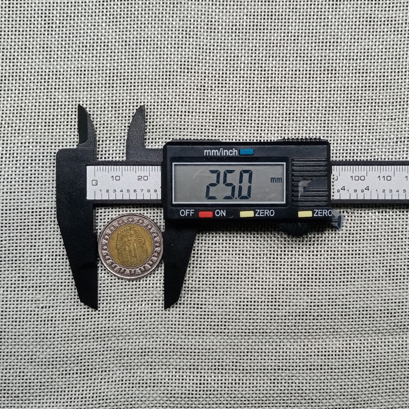 Egypt 1 Pounds Hard King Tutankhamen Sphinx 25mm