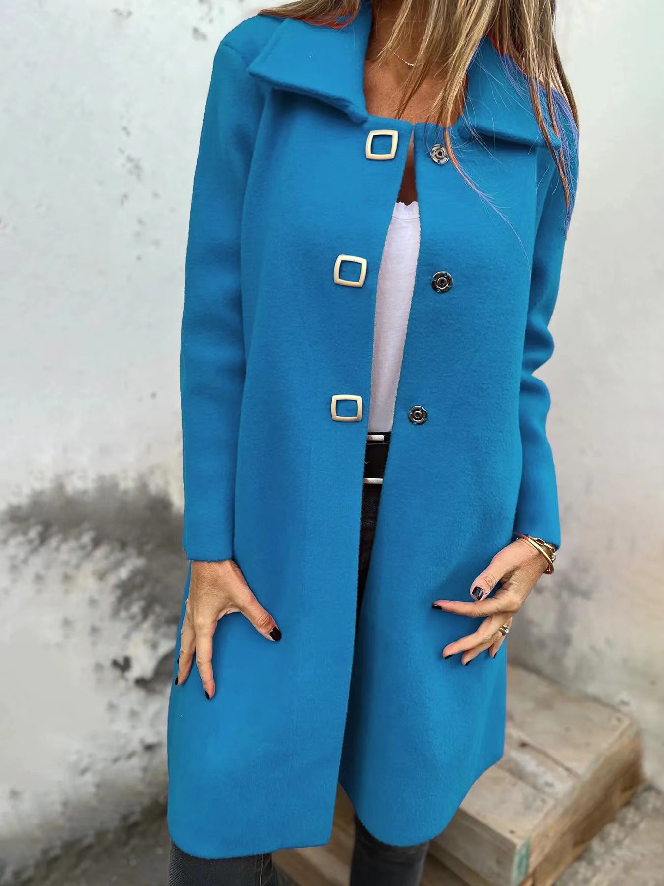 Women's Solid-color Mid-length Wool Coat With A Single-breasted Design