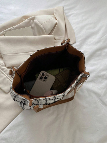 Plaid Shoulder Bag For Women, Large Capacity, Fashionable Commuting Plaid Casual Tote Bag With Pendant