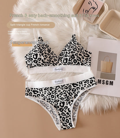 Leopard Print Seamless Wireless Bra Adjustable Shoulder Lingerie Set