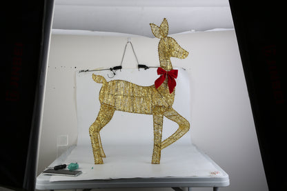 3Pcs In 1 Set 2D Lighted Christmas Deer Family Set Indoor Outdoor Light Up Reindeer Decorations Lighted Buck Doe Fawn Display With 8 Lighting Modes