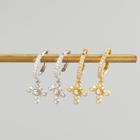 Light Luxury Sterling Silver Luxury Diamond Design Cross Earrings