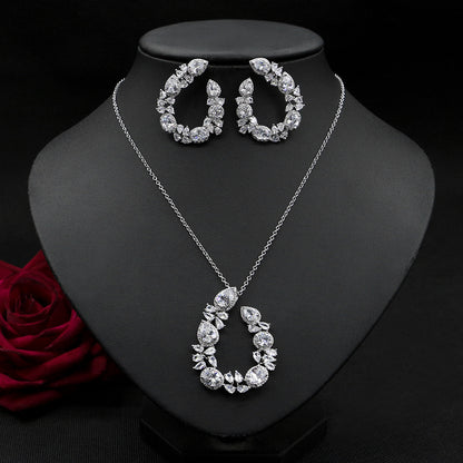 European And American Jewelry Luxury Necklace Set Diamond Zircon Emerald Earrings