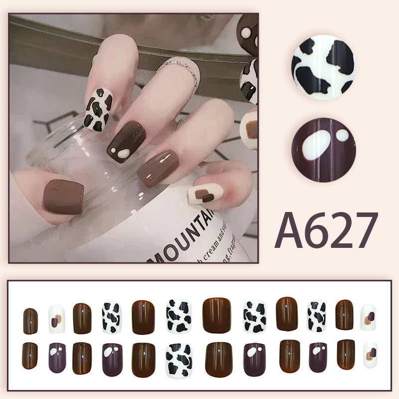 Summer and autumn gentle and simple pure lust style wearable nail patches printed solid color French style removable manicure fake nail patches wholesale