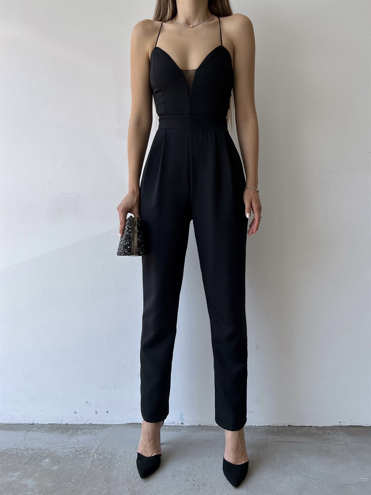 2022 spring and summer new European and American foreign trade women's clothing wish sexy V-neck suspenders slim jumpsuit new spot