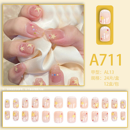 Autumn and winter gentle, sweet and pure desire INS style manicure wear nail polish girl whitening printed ice transparent fake nail polish