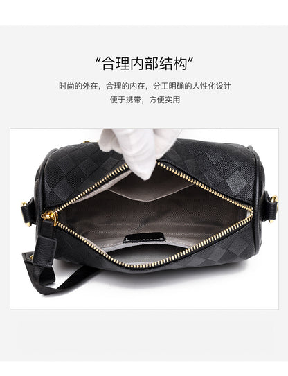 Cross-border leather women's bag large-capacity moon bag cowhide mobile phone bag one-shoulder diagonal high-end live broadcast is exclusively for the niche