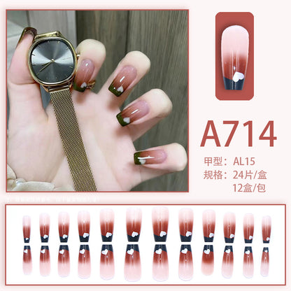 Autumn and winter gentle, sweet and pure desire INS style manicure wear nail polish girl whitening printed ice transparent fake nail polish