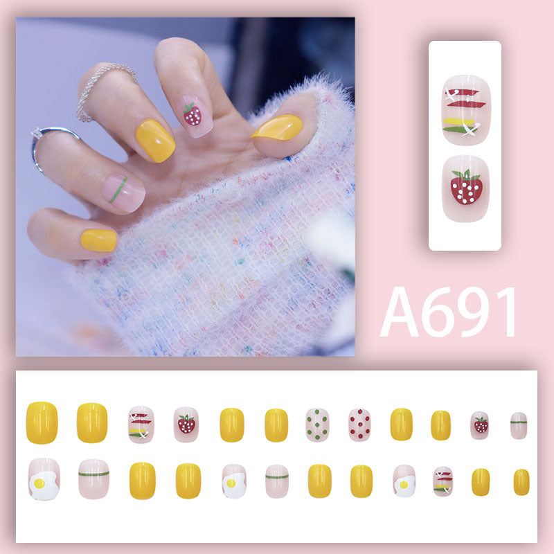 Autumn and winter gentle, sweet and pure desire INS style manicure wear nail polish girl whitening printed ice transparent fake nail polish