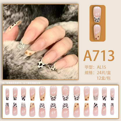 Autumn and winter gentle, sweet and pure desire INS style manicure wear nail polish girl whitening printed ice transparent fake nail polish