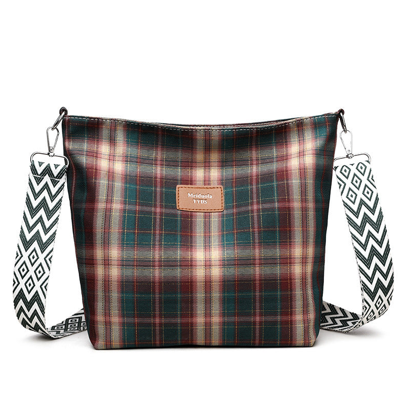 Large Capacity Contrast Color Check One-shoulder Versatile Commuter Messenger Bag