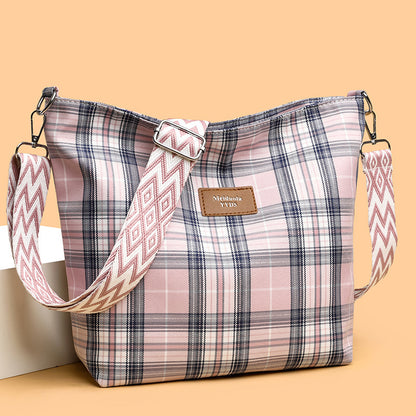 Large Capacity Contrast Color Check One-shoulder Versatile Commuter Messenger Bag