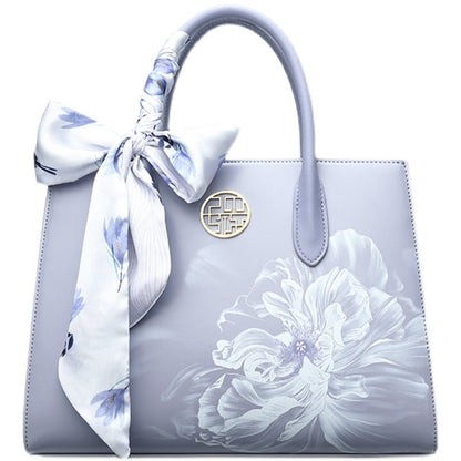 High-end Practical And Atmospheric Handbag As A Gift For Mother